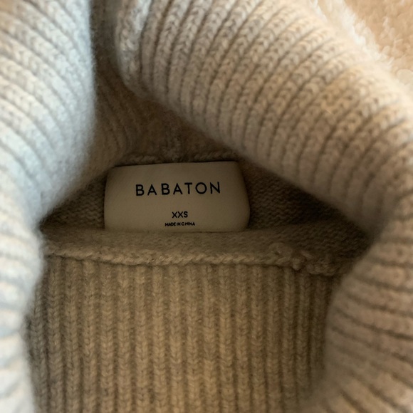 Aritiza Babton turtleneck sweater - Picture 3 of 3